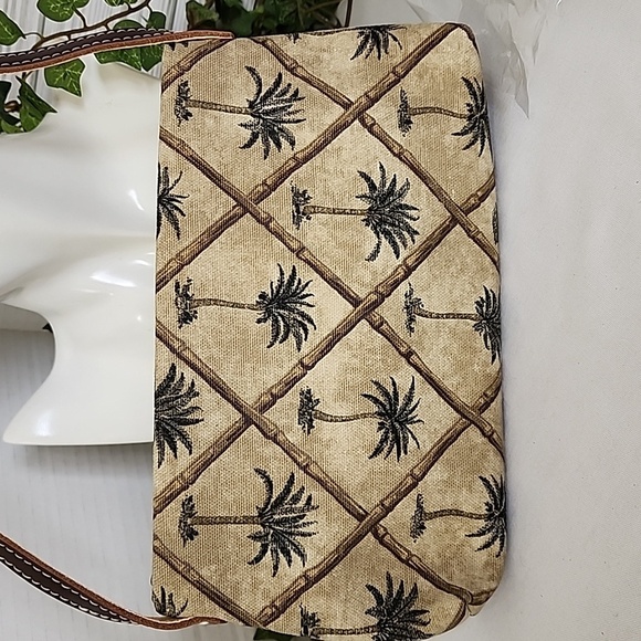 Fossil Palm Tree and Bamboo Design Small Shoulder Bag - Picture 6 of 10